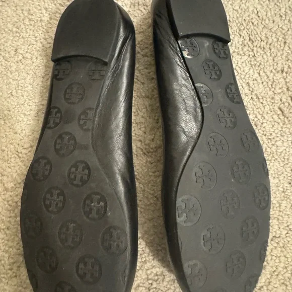 Tory Burch Black Flats with Silver Logo - Picture 8 of 9